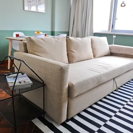 Cosmopolitan Comfort In 4a- By Misha's Place Lissabon