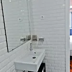 Cosmopolitan Comfort In 4a- By Misha's Place 公寓 Lisboa