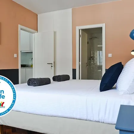 Apartment Cosmopolitan Comfort In 4a- By Misha's Place Lisbon